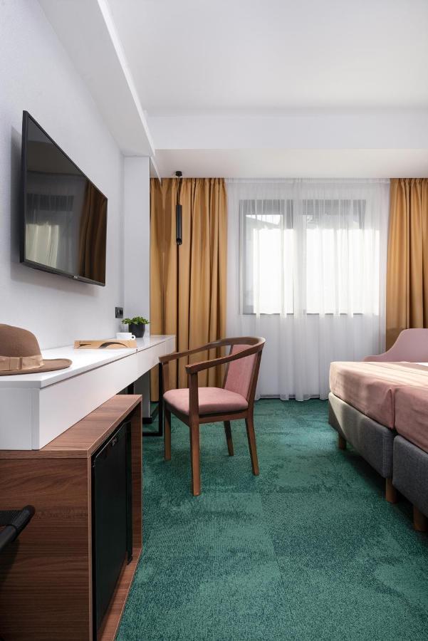 Hotel Tim'S Skopje Zewnętrze zdjęcie